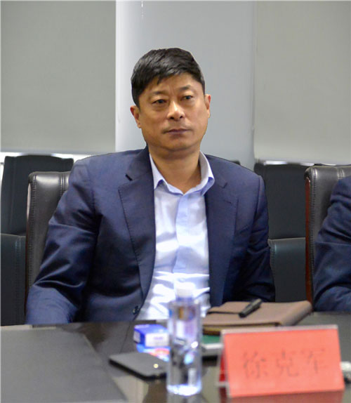 区委书记徐克军及区各局辅导在东升国际官网集团召开现(图2)